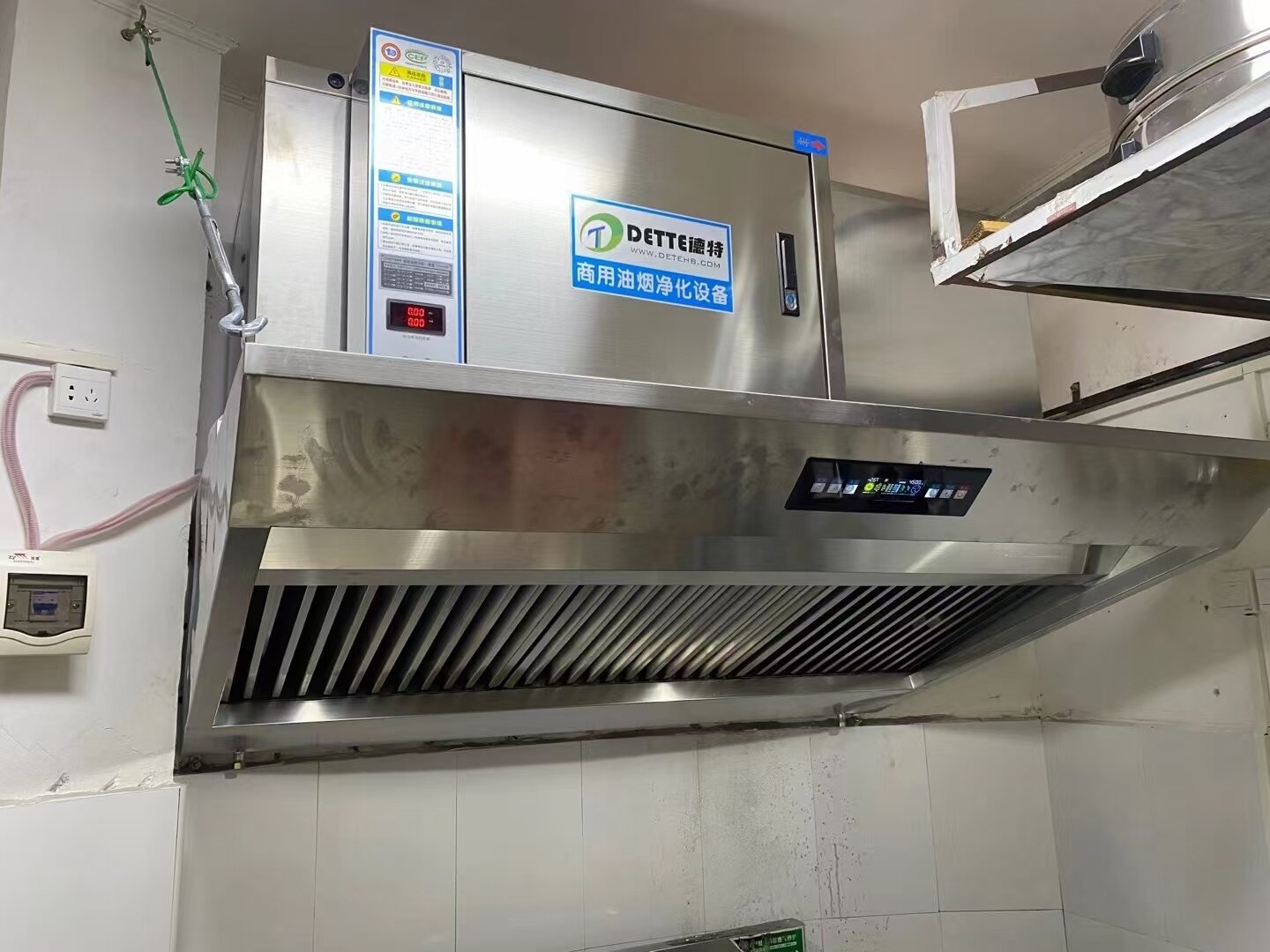 贵州黔东南州麻江青原区厨房漏烟维修厂家