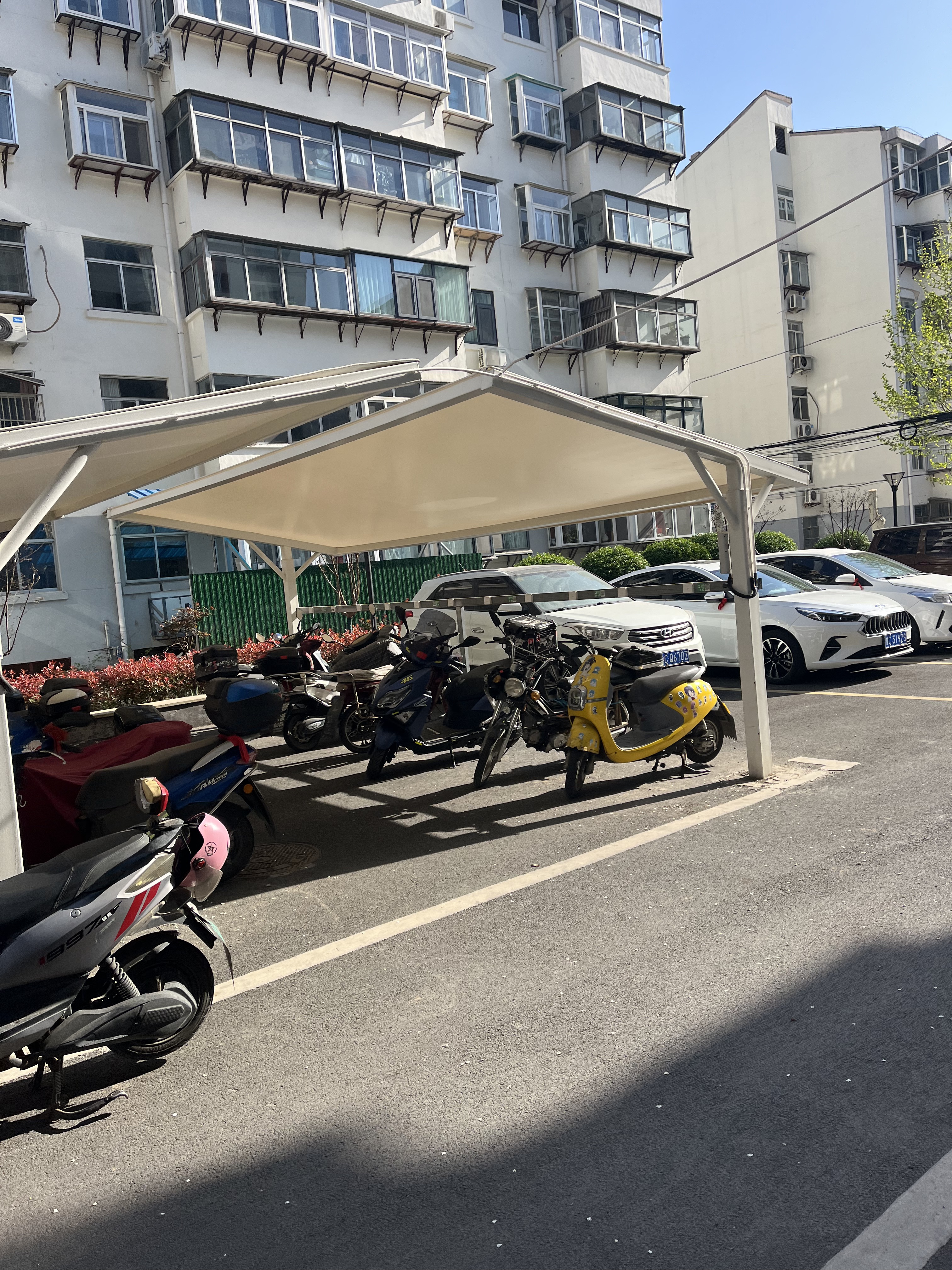 玉林膜结构小区车棚报价明细