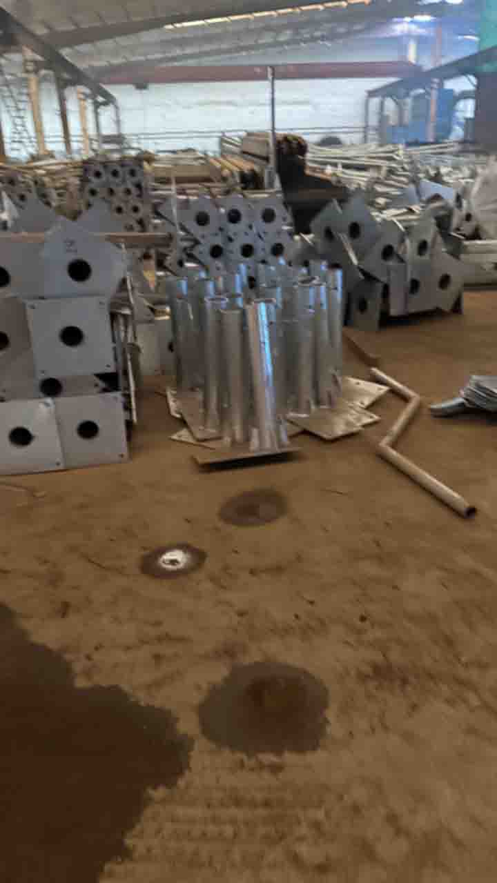 石家庄波形护栏防撞性能出色的