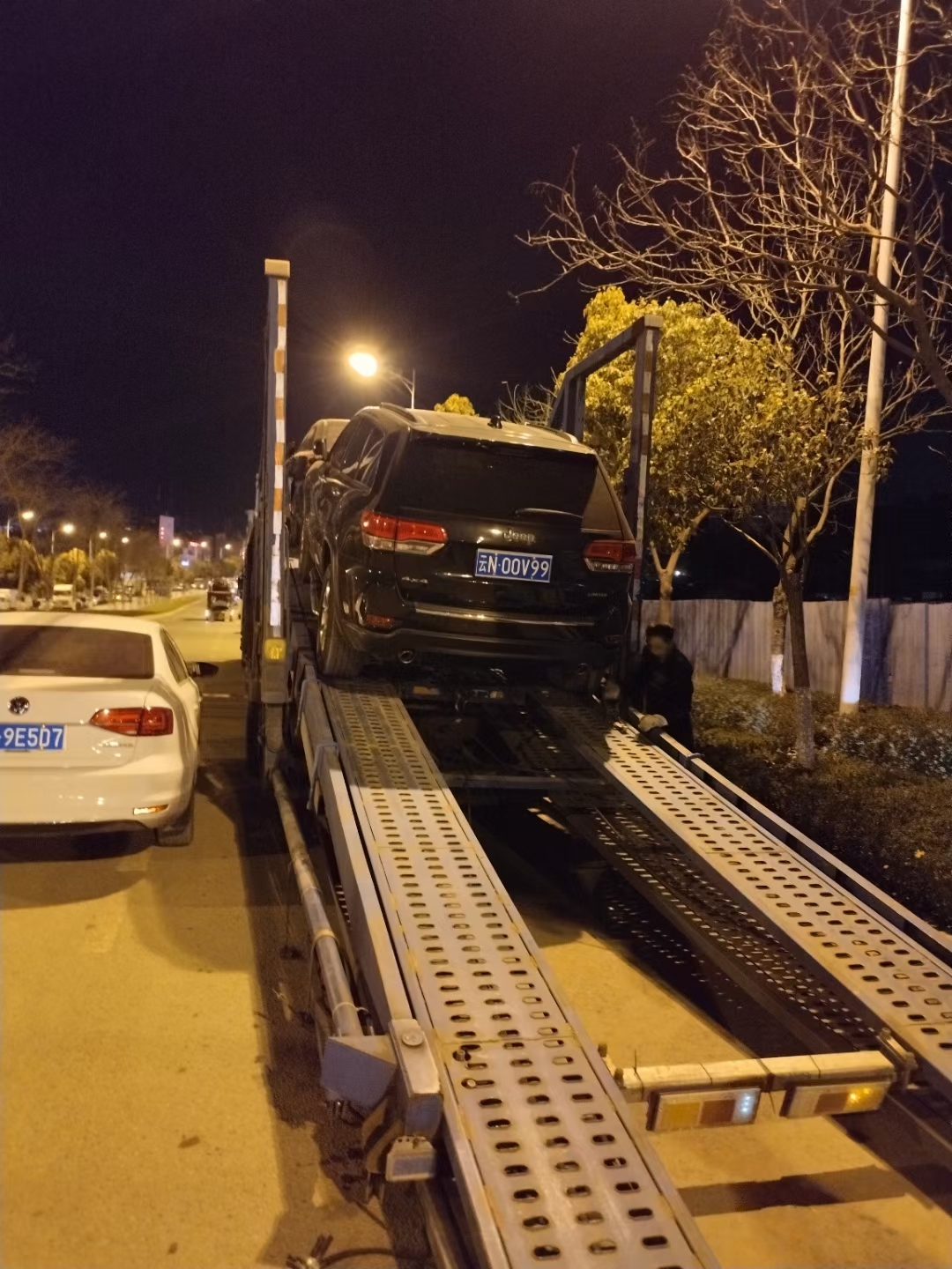 儋州汽车托运--跨省运私家车大概需要多少钱呢？
