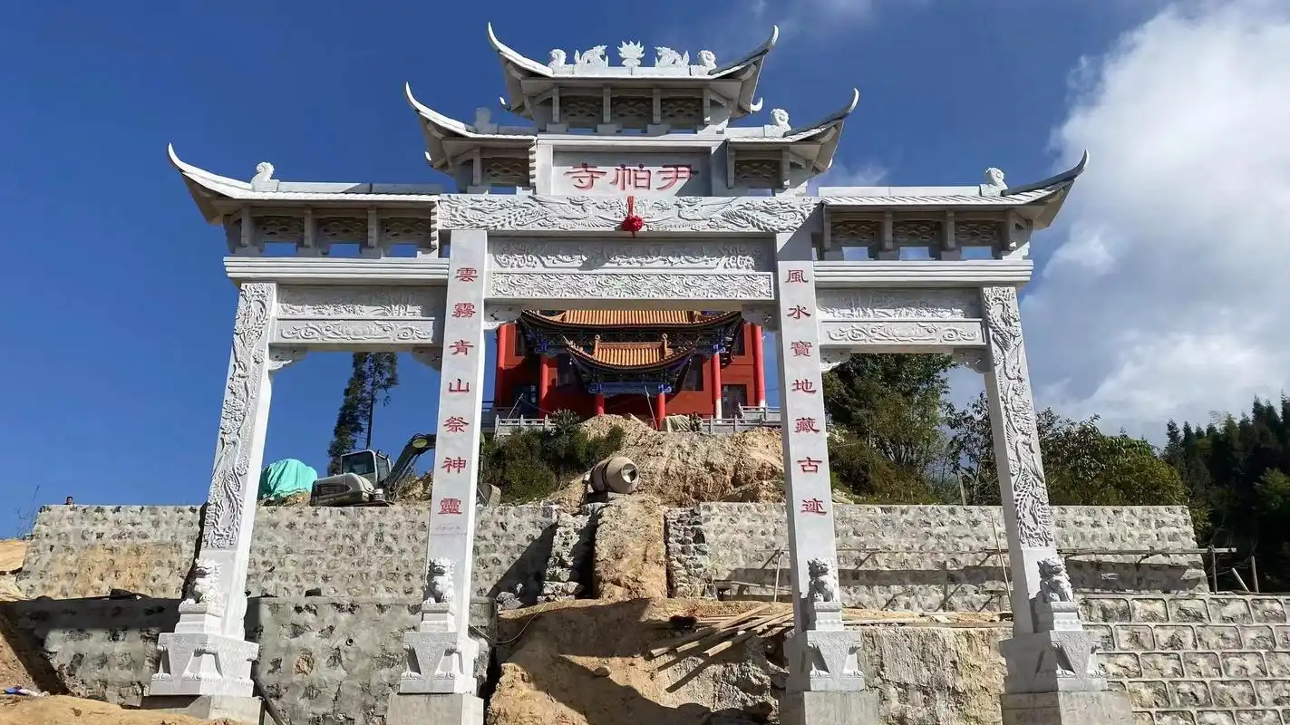 鸡西金辉石雕金辉石雕车间实拍