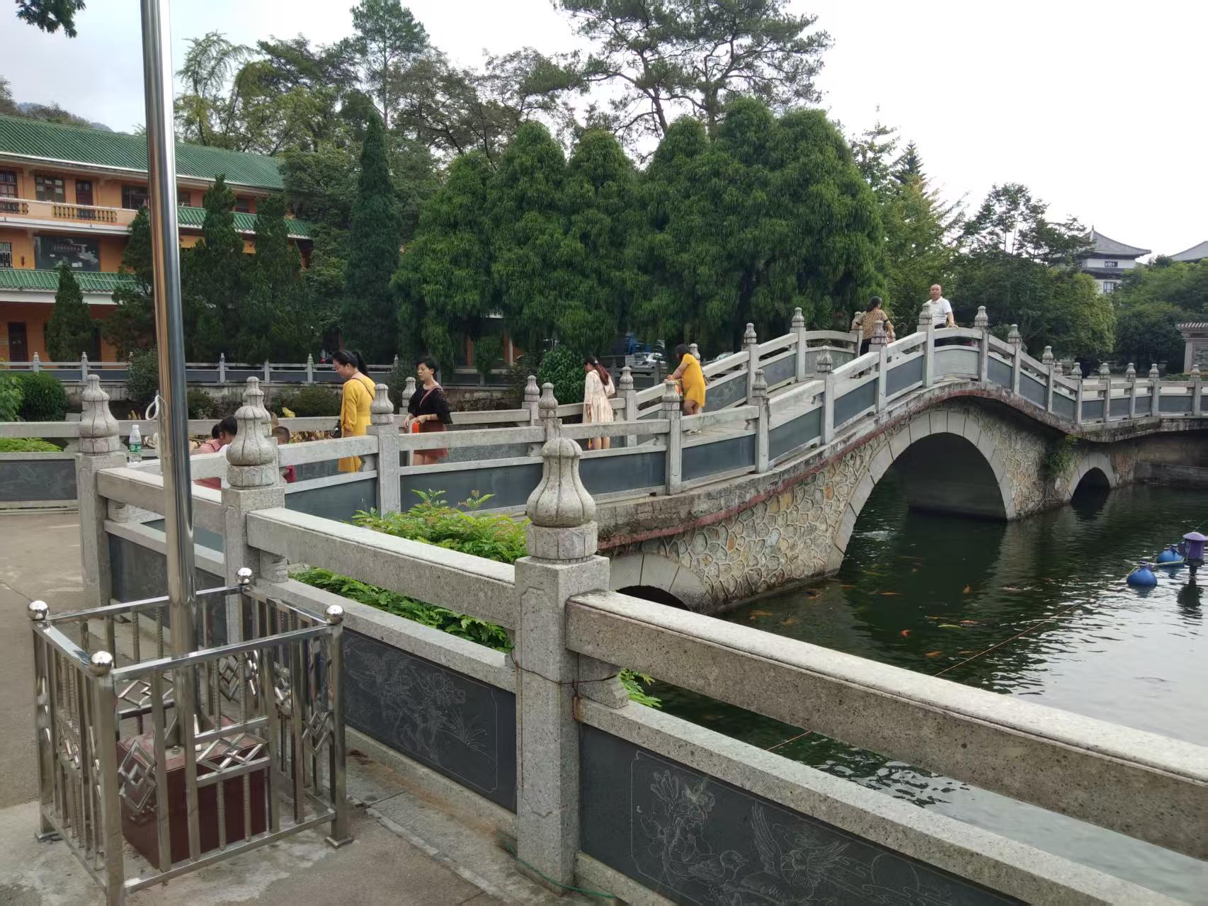 泾源归宏石材石牌坊厂家应用场景