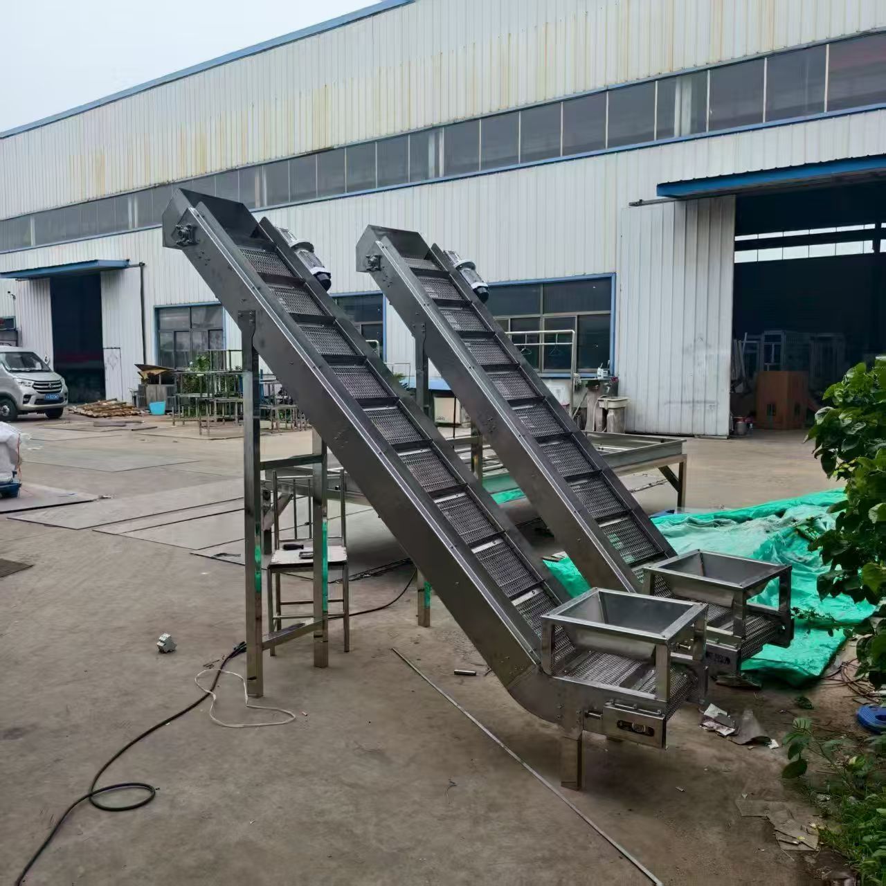彬县科耐输送机链板转弯输送机哪家专业展示