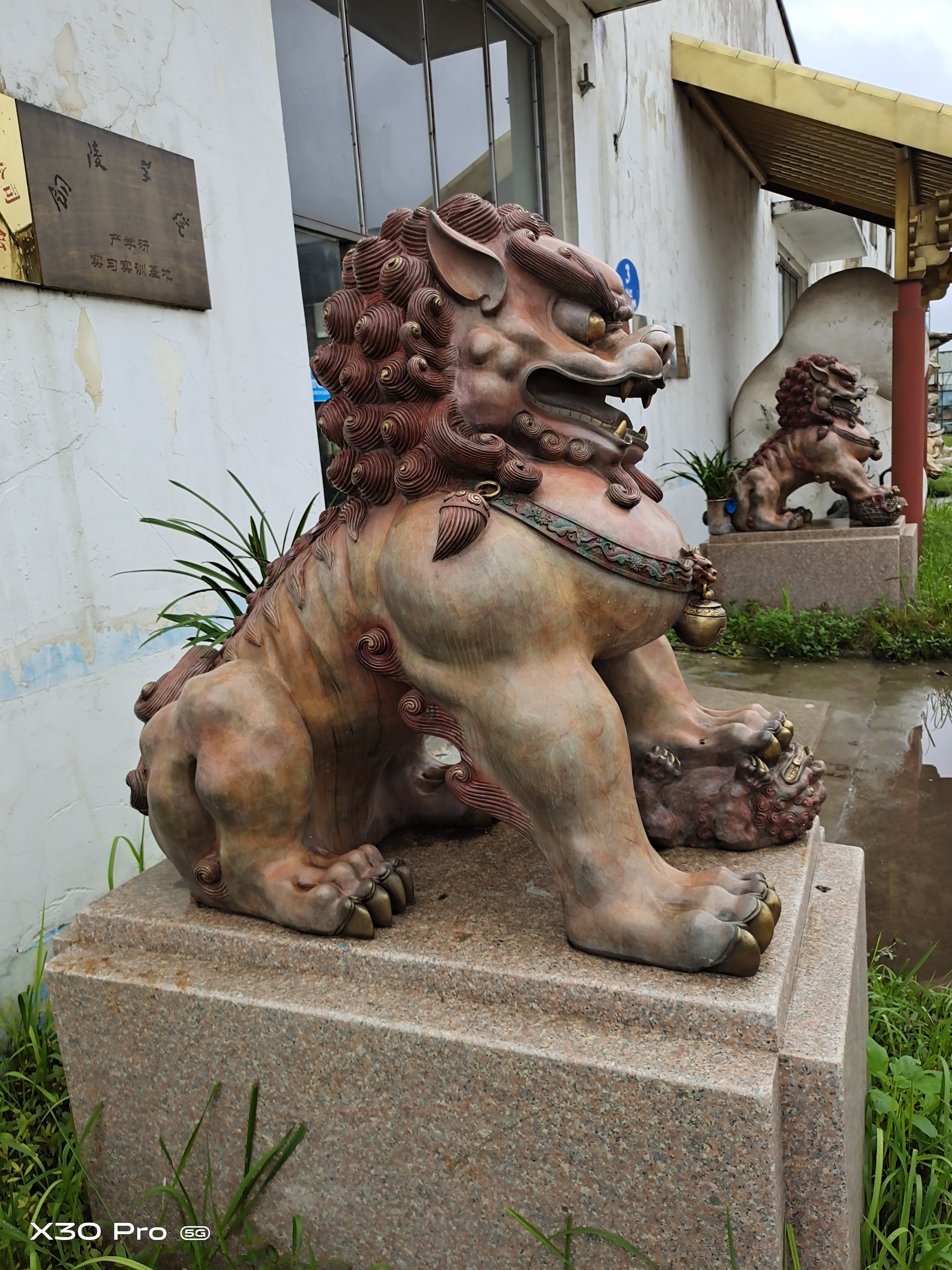 枣阳亿祥雕塑寺庙雕塑案例图片
