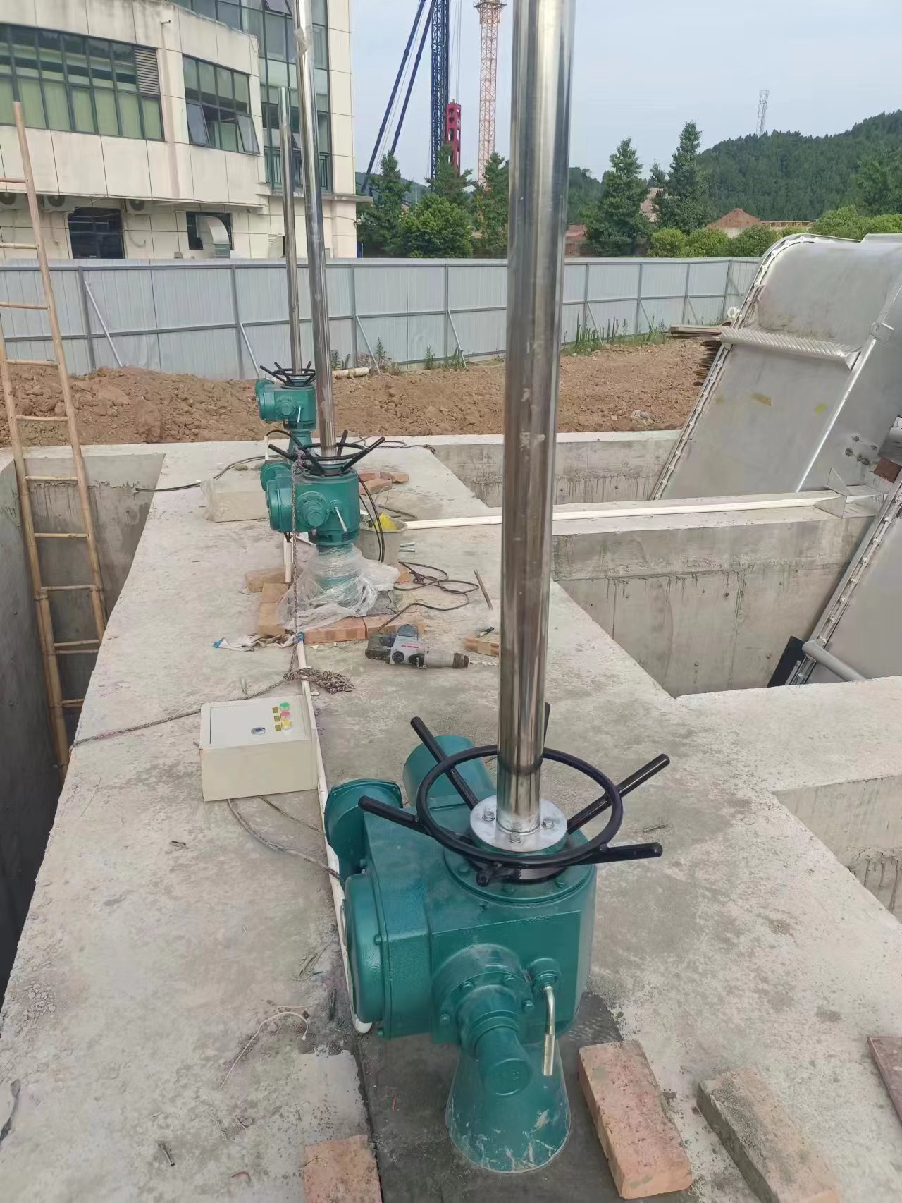 黑龙江省哈尔滨市南岗区大流量启闭机安装视频