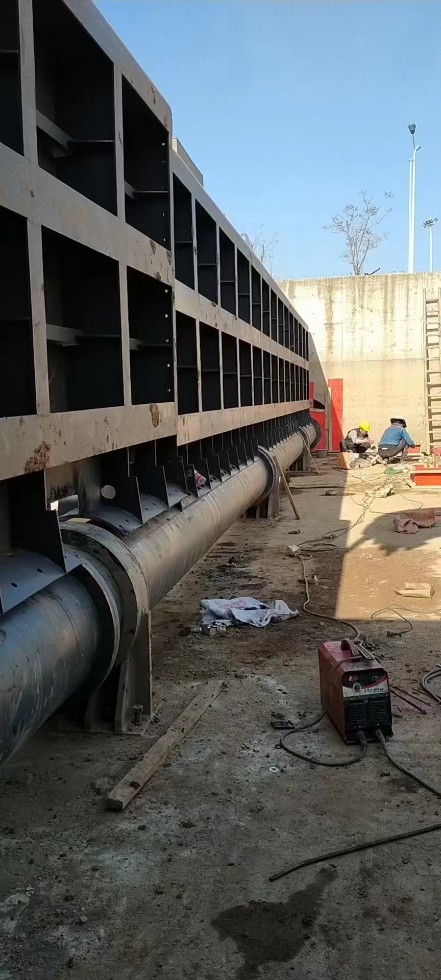 辽宁省丹东市宽甸县液压钢坝安装注意事项坚固耐用的象征