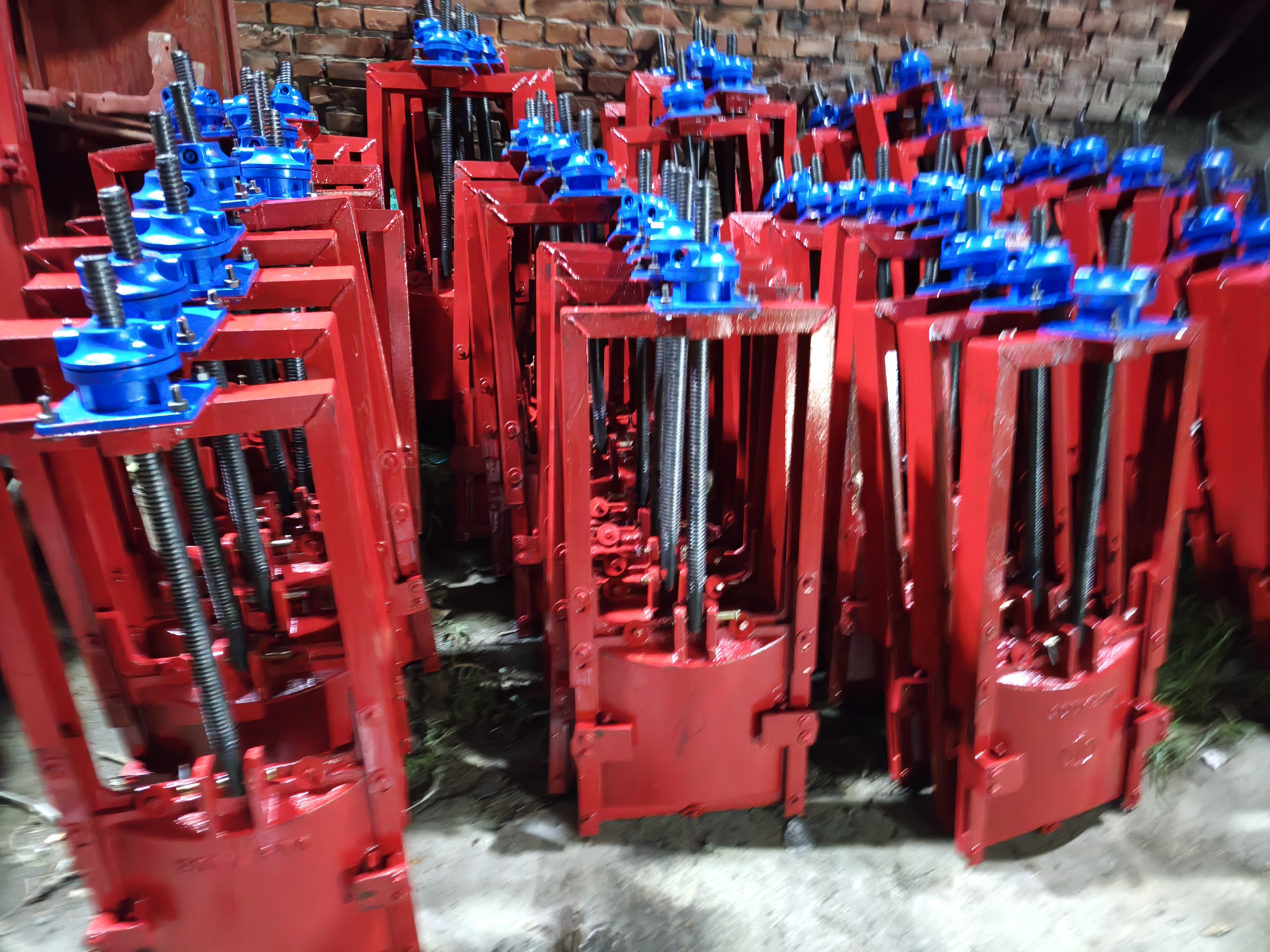 广东省云浮市罗定市不锈钢机闸一体闸门运行稳定无故障