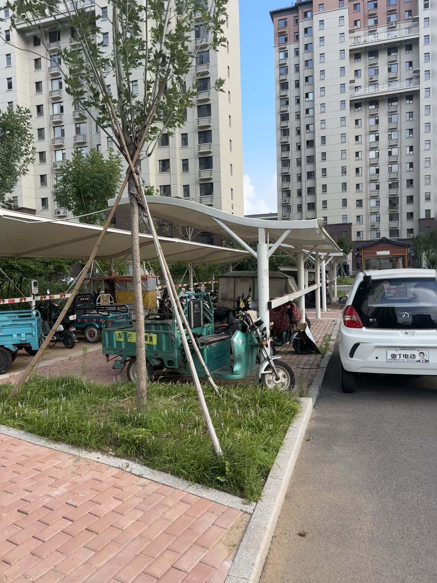 秦皇岛市激光雕刻机原理怎么样？快速雕刻解决方案