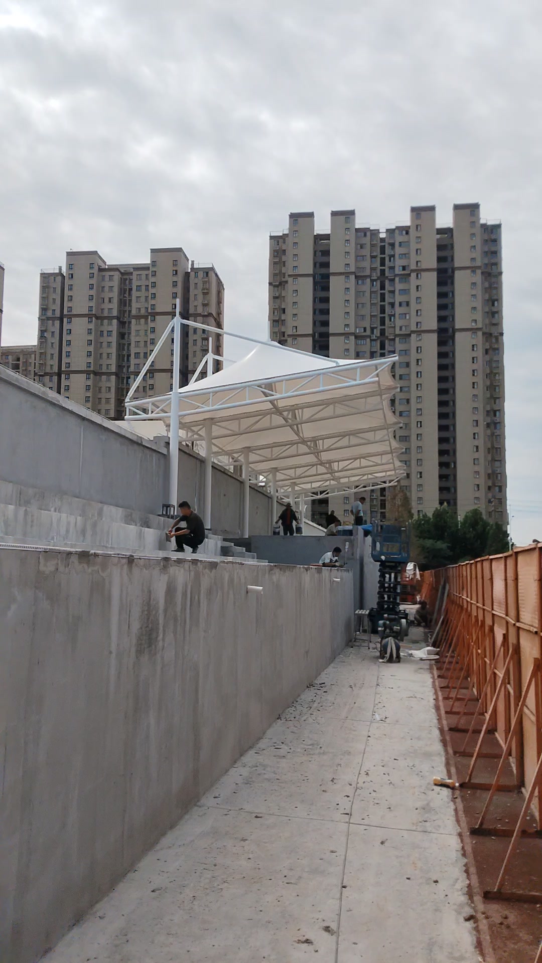 秦皇岛市激光雕刻机原理怎么样？快速雕刻解决方案
