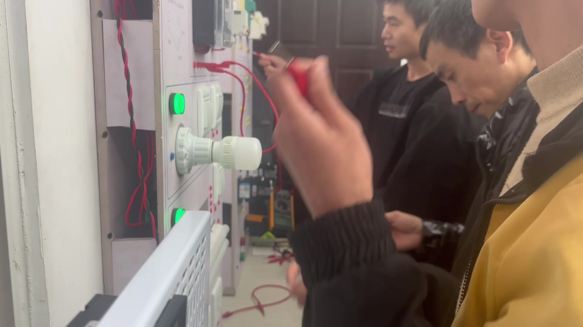 秦皇岛市激光雕刻机原理怎么样?快速雕刻解决方案