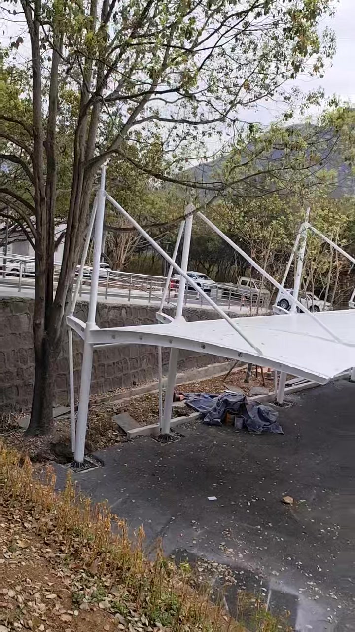 秦皇岛市激光雕刻机原理怎么样？快速雕刻解决方案